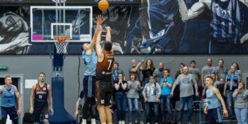 Черкаські Мавпи виграли у Дніпра в першій півфінальній грі Суперліги з баскетболу | Баскетбол |