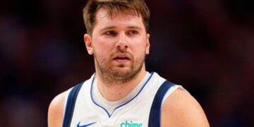 Раніше ми просили Дончича захищатися, зараз він грає на обох половинах майданчика – Джейсон Кідд – ВІДЕО | Баскетбол |