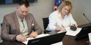 Черкаська міськрада та «Черкаська агенція регіонального розвитку» підписали меморандум про співпрацю — Новини Черкащіни