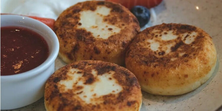 Чи можна їсти кисломолочний сир, якщо у вас високий тиск — відповідають науковці