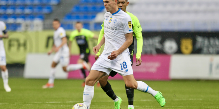 “Динамо” із розгромним рахунком перемогло “Полісся”