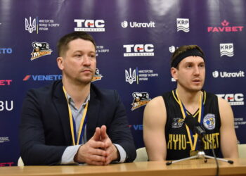 Дмитро Забірченко: Всі хочуть боротися за чемпіонство, але краще виграти серію за бронзу, ніж програти у фіналі – Федерація баскетболу України