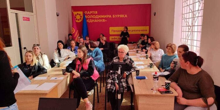 Курси для жінок Запоріжжя та ВПО працюють у Запоріжжі | Новини Запоріжжя