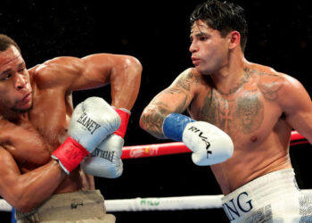 Гарсия шокировал Хэйни, нанеся ему первое поражение в карьере – Спорт ):Бокс