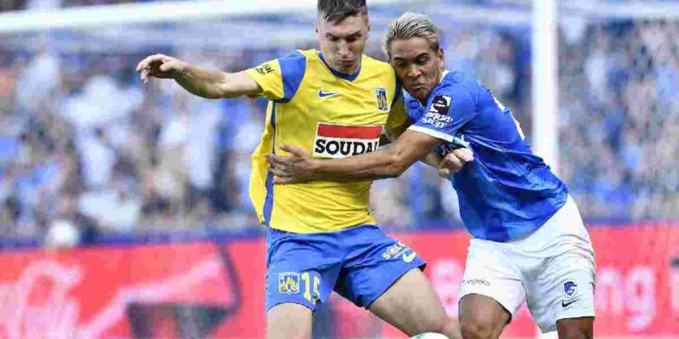 Команда Сергея Сидорчука оштрафована за «скучный» матч в чемпионате Бельгии