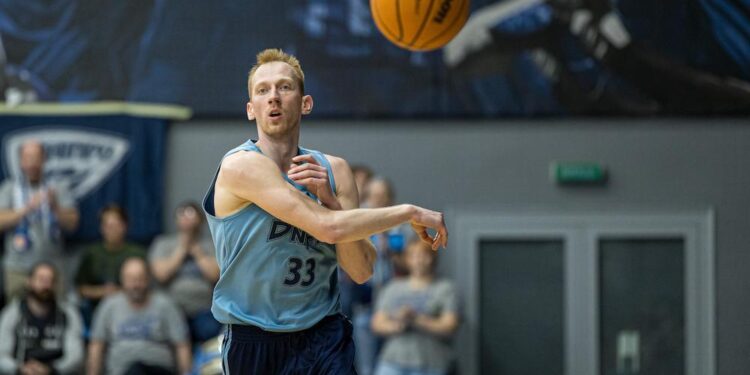 Максим Закурдаєв: В Рівному зал маленький, буде дуже гучно, але ми готувалися до цього – Федерація баскетболу України