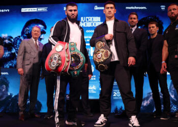 Менеджер Усика прокомментировал анонс боя Бетербиев – Бивол – Спорт ):Бокс