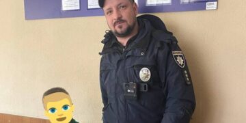 На трасі біля Умані виявили дитину, яку розшукувала мати