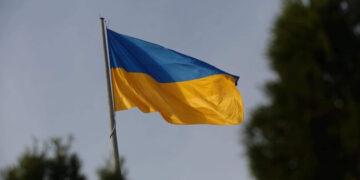 Опитування показало, чи існують розбіжності між політичною елітою та народом в Україні