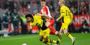 Поражение от «Боруссии Д» увеличило отставание «Баварии» от 1 места на 13 очков