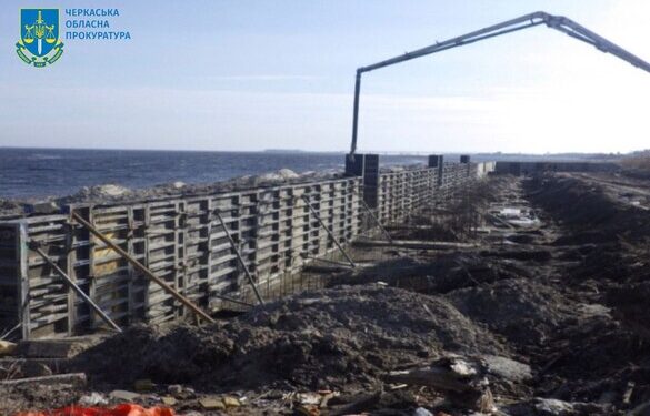 Прибережну смугу Дніпра біля Черкас не забудовуватимуть