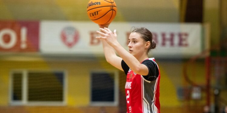 Рівне-ОСДЮСШОР обіграв СДЮСШОР-4 в жіночій Вищій лізі – Федерація баскетболу України