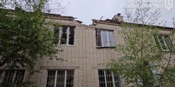 Російські війська надалі «воюють» з освітніми закладами на Херсонщині: за добу від обстрілів постраждали шестеро людей