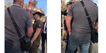 Соцмережами розлетілося відео, де мер Аккерману нібито дає потиличника підлітку (відео) – Новини Одеської області