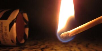 Суд виніс вирок чоловіку, який підпалив будинок щоб дістати з горища брата —Хмельнитчина