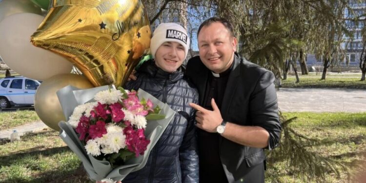 Священник Олексій Філюк усиновив ще одного хлопчика