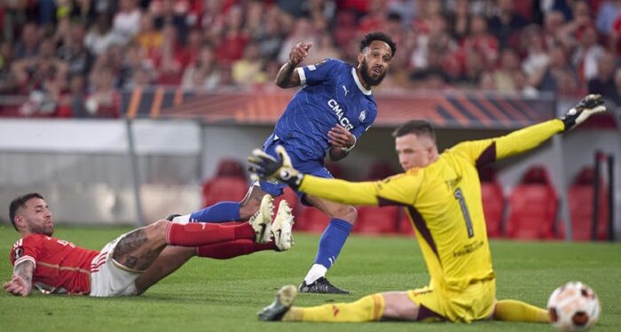 Трубин с «Бенфикой» вылетел из Лиги Европы, проиграв в серии пенальти