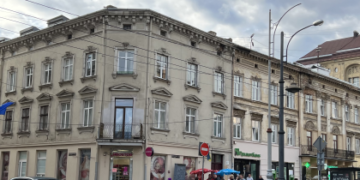У центрі Львова продали мезонін за 1,1 млн грн