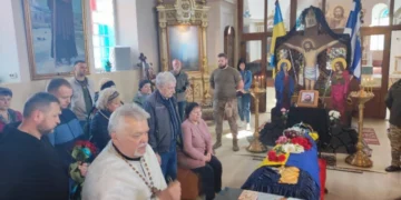 У Херсоні в останню дорогу провели загиблого військовослужбовця