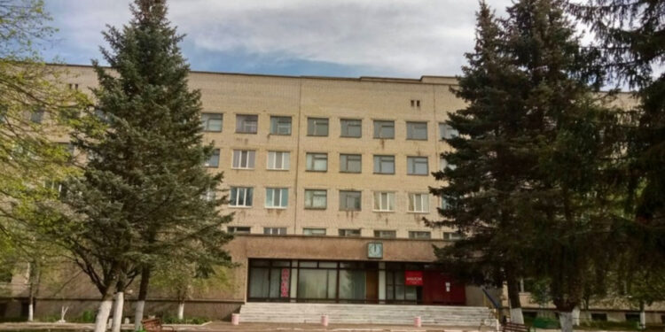 У лікарні на Житомирщині брали гроші за оплачені державою послуги — Держаудитслужба | Журнал Житомира