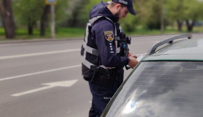 У Миколаєві таксист їздив по вулицях з гранатометом у багажнику