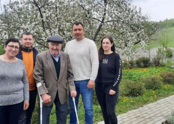 У селі біля Рівного дідусь відзначив 100-річчя