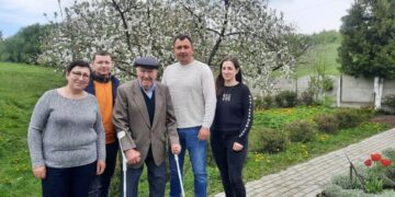 У селі біля Рівного дідусь відзначив 100-річчя