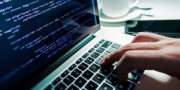 «Ваш фінансовий рахунок додано»: кіберполіція попереджає про шахрайську схему