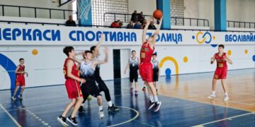 ВЮБЛ серед юнаків 2010 року: в Рівному та Черкасах пройшли матчі за 9-16 місця – Федерація баскетболу України