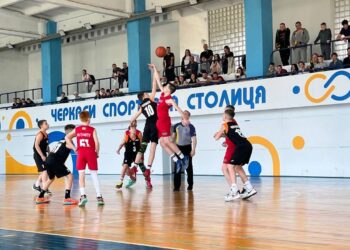 ВЮБЛ серед юнаків 2011 року: у Черкасах визначилась пара учасників Фіналу чотирьох – Федерація баскетболу України