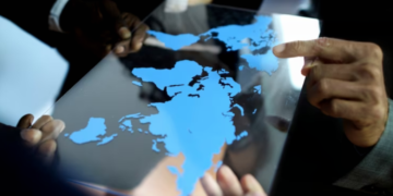 З якого періоду, яким чином та яку податкову звітність подають юридичні особи, що обрали спрощену систему оподаткування, та є платниками