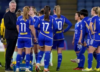 Женская команда «Лестер Сити» осталась без тренера
