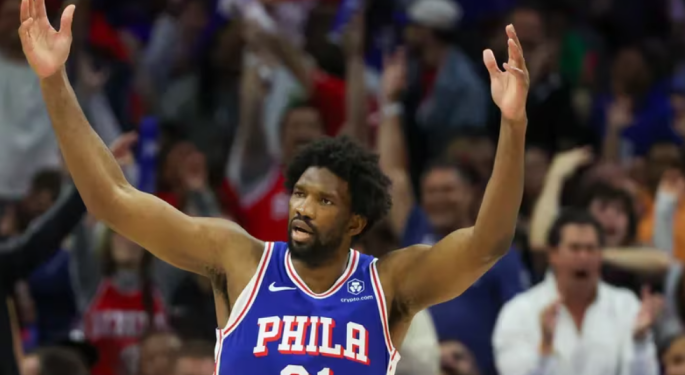 Джоел Ембіід установив особистий рекорд за набраними очками в плей-оф НБА – ВІДЕО | Баскетбол |