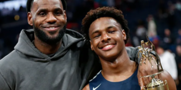 Леброн може не встигнути зіграти в одній команді з сином | Баскетбол |