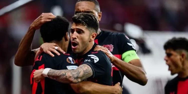 «Байер» на последних минутах сыграл вничью с «Ромой» и вышел в финал Лиги Европы