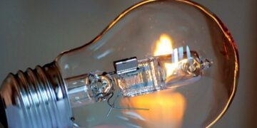 Ввечері можливі аварійні відключення світла, в т.ч. у Запоріжжі | Новини Запоріжжя