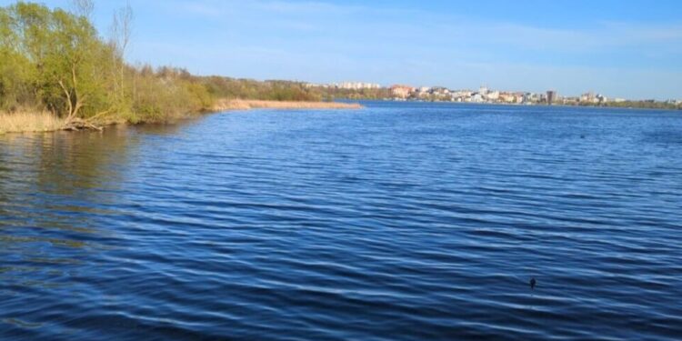 Ділянку біля Тернопільського ставу продадуть за 33 млн, вона знаходиться на березі водойми