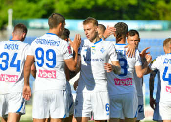 “Динамо” було сильнішим за “Верес” у перенесеному матчі 5-го туру