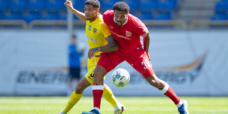 “Дніпро-1” із мінімальним рахунком переміг “Кривбас”