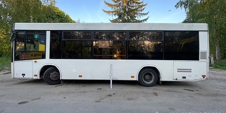 ДТП у Тернополі – в маршрутці впала і травмувалась жінка