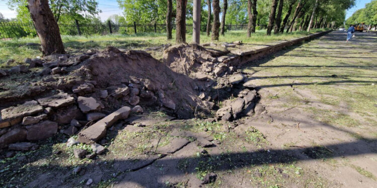 Екологи провели перевірку ґрунту після ракетного обстрілу Запоріжжя 8 травня – що вони виявили | Новости Запорожья