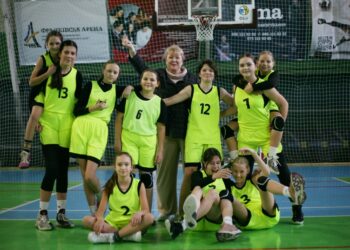 Фінал чотирьох ВЮБЛ серед дівчат 2011 року: представлення команди ІФОДЮСШ (Івано-Франківськ) – Федерація баскетболу України