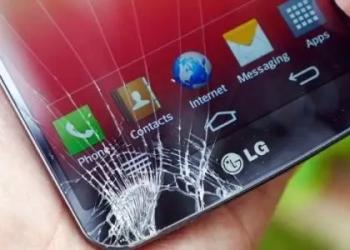 Скільки може коштувати заміна сенсорного скла в телефоні?