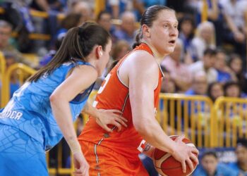 Ягупова стала кращою в першому фінальному матчі чемпіонату Іспанії – Федерація баскетболу України