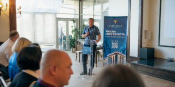 Компанія Вертикаль презентувала нові умови для франківських рієлторів