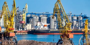 Махінації в порту Чорноморськ: посадовці отримали підозри