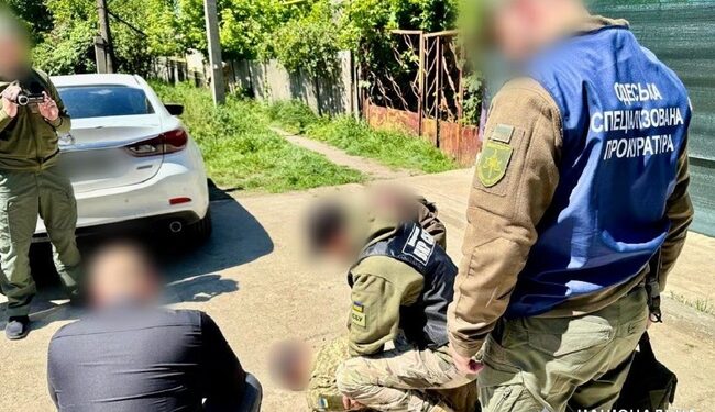 На Одещині співробітник ТЦК спробував отримати хабар пальним