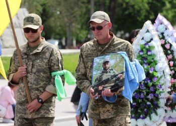 На Уманщині в останню путь провели військового