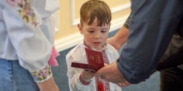 Навіки у строю: Ігор Табурець передав ордени рідним загиблих оборонців – Новини Черкас