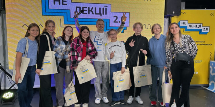 Олександр Педан побував у Запоріжжі з лекціями для дітей  | Новости Запорожья